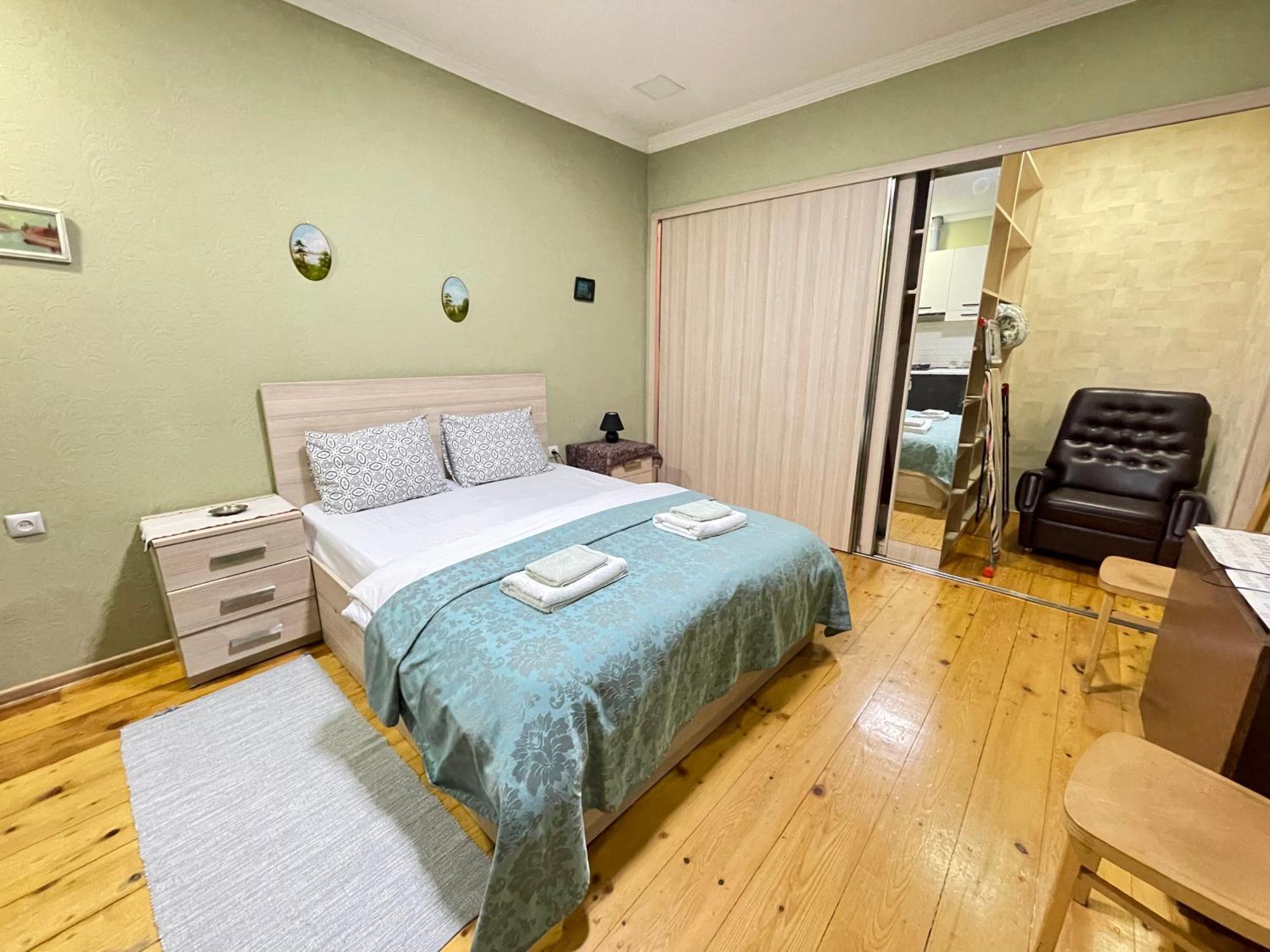 New Lights Apartment Tbilisi Bagian luar foto